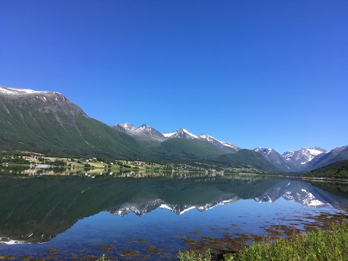 Heinali Hytta Villa Isfjorden Luaran gambar